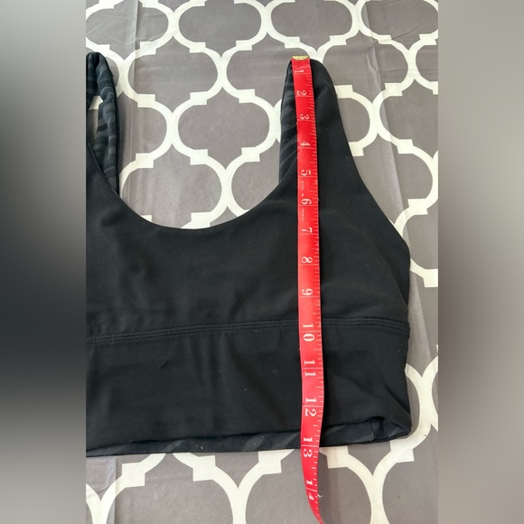Lululemon Align Reversible Bra Light Support, A/B Cups Size 4 Tiger Stripe - Picture 6 of 7